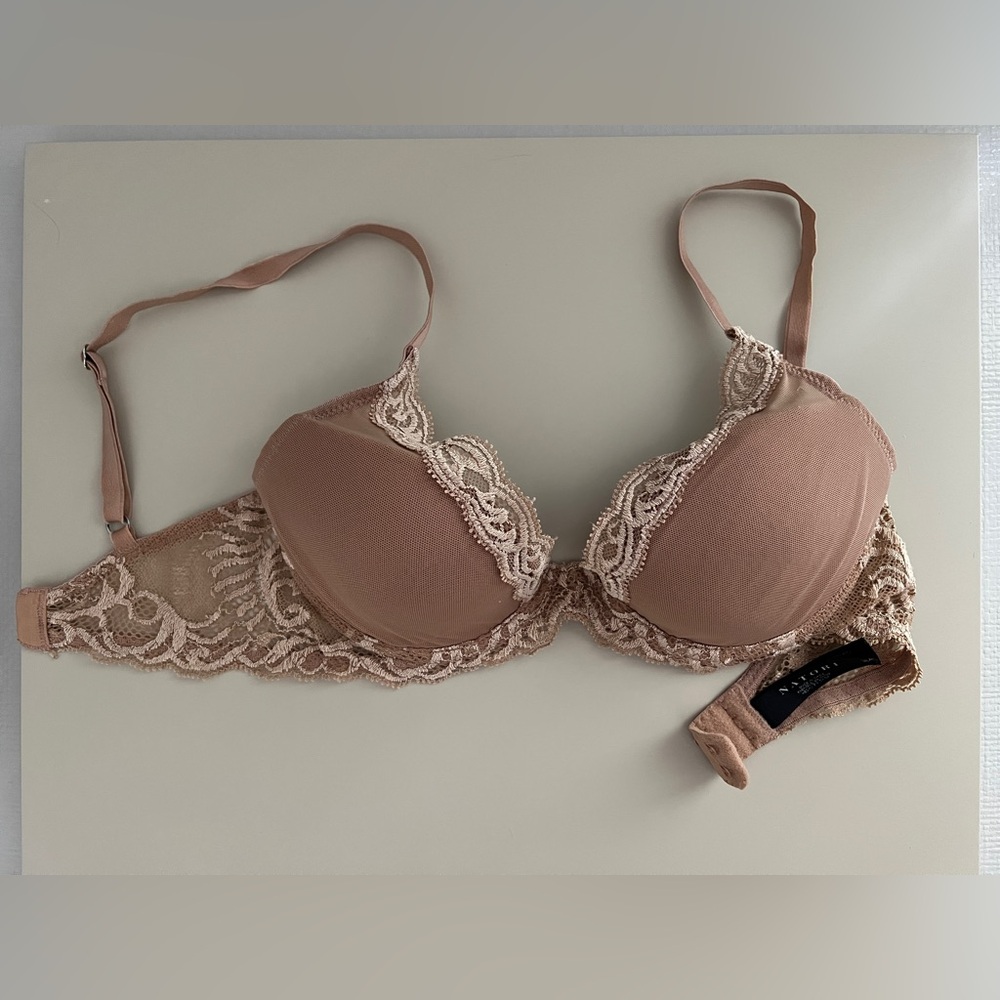New Natori Bra 30D